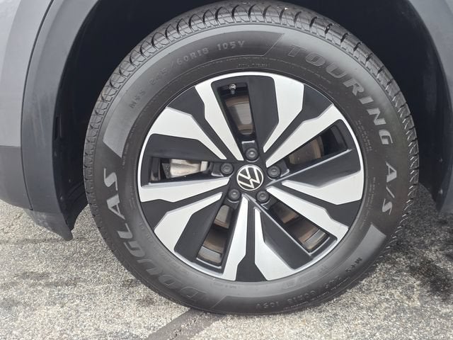 2025 Volkswagen Atlas 2.0T SE