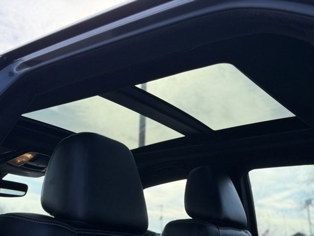 2023 Chrysler 300 300S