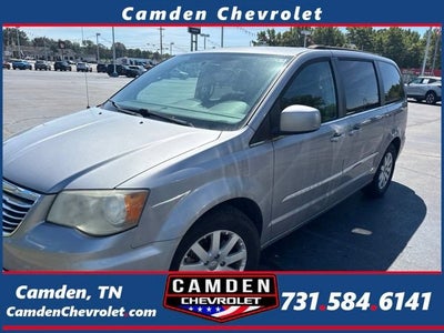 2014 Chrysler Town & Country Touring