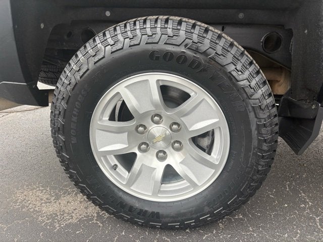 2019 Chevrolet Silverado LD LT