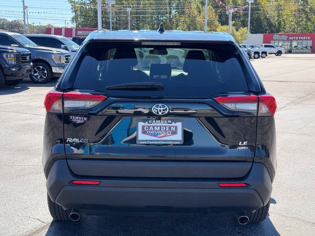 2025 Toyota RAV4 LE