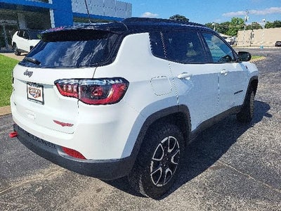 2025 Jeep Compass Trailhawk