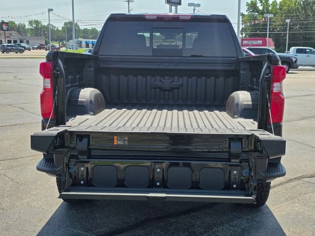 2026 Chevrolet Silverado 1500 ZR2 - Photo 12