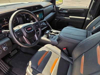 2025 GMC Sierra 1500 AT4