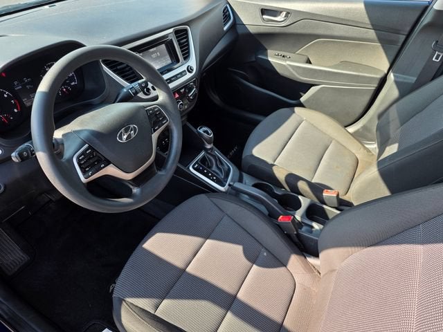 2022 Hyundai Accent SE