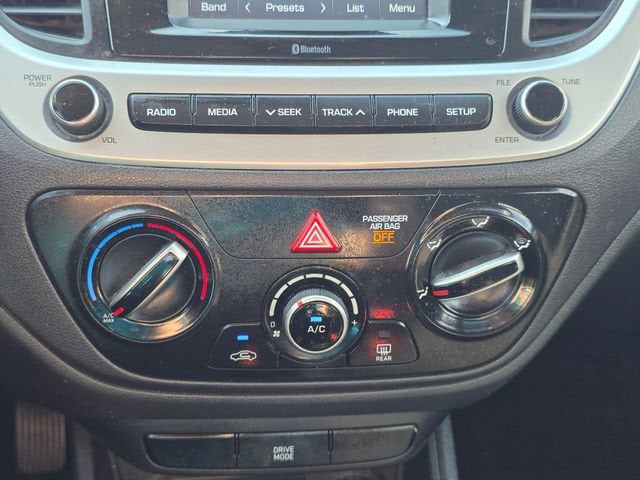 2022 Hyundai Accent SE