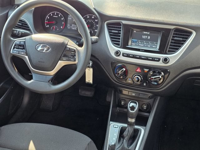 2022 Hyundai Accent SE