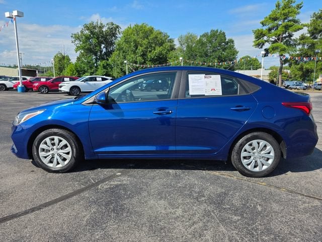 2022 Hyundai Accent SE
