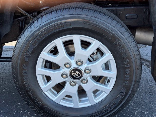 2025 Toyota Tacoma 4WD SR