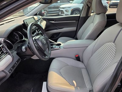 2024 Toyota Camry Hybrid SE