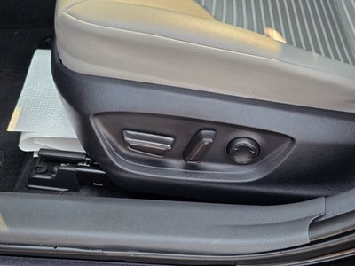 2024 Toyota Camry Hybrid SE