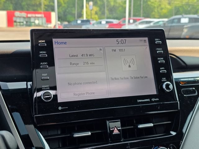 2024 Toyota Camry Hybrid SE