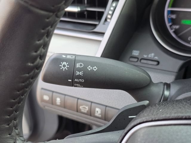 2024 Toyota Camry Hybrid SE
