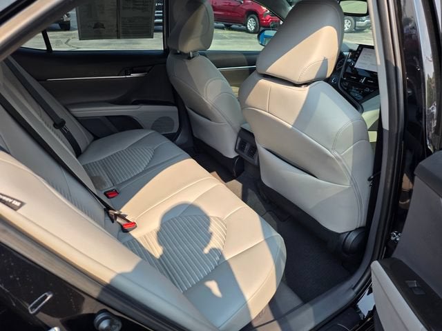 2024 Toyota Camry Hybrid SE