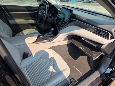2024 Toyota Camry Hybrid SE