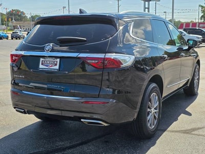 2022 Buick Enclave Essence