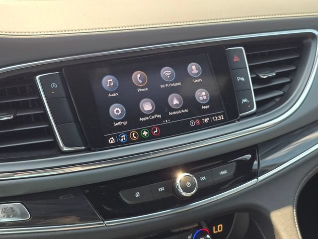 2022 Buick Enclave Essence