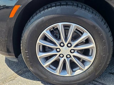 2022 Buick Enclave Essence