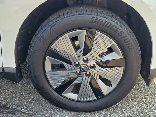 2025 Nissan MURANO SL Base