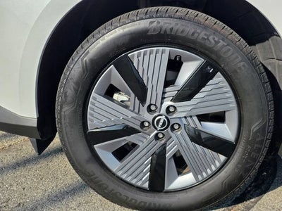 2025 Nissan MURANO SL Base