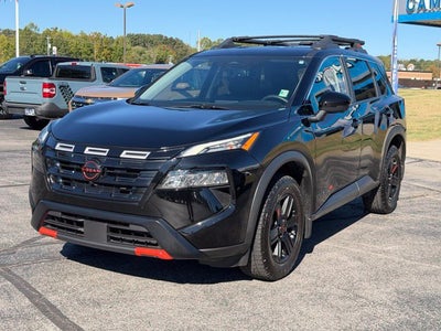 2025 Nissan Rogue Rock Creek