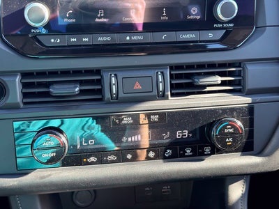 2025 Nissan Pathfinder S