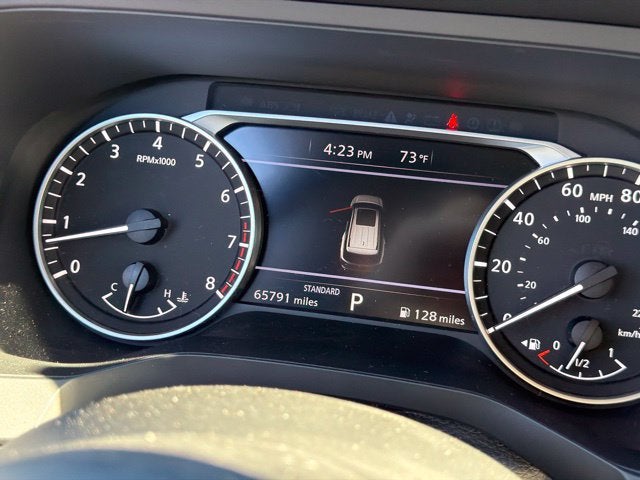 2025 Nissan Pathfinder S