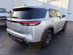 2025 Nissan Pathfinder S