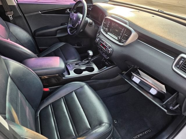 2020 Kia Sorento EX V6