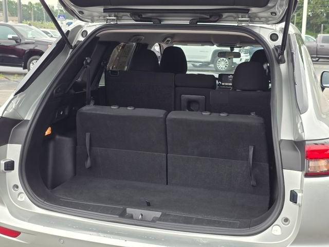 2024 Mitsubishi Outlander ES
