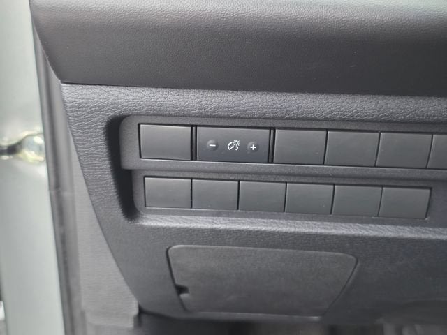 2024 Mitsubishi Outlander ES