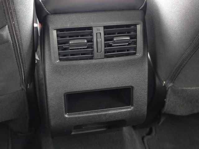 2024 Mitsubishi Outlander ES
