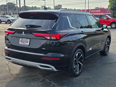 2023 Mitsubishi Outlander SEL