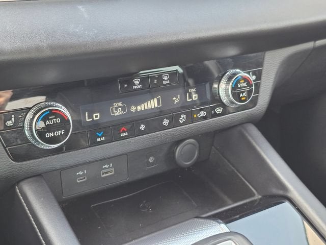 2023 Mitsubishi Outlander SEL