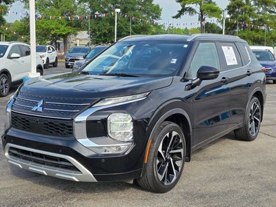 2023 Mitsubishi Outlander SEL