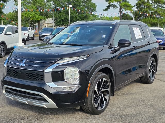 2023 Mitsubishi Outlander SEL