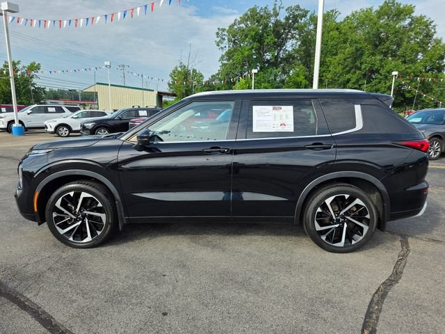 2023 Mitsubishi Outlander SEL