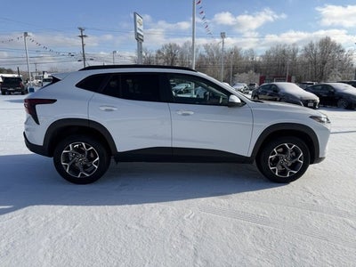 2025 Chevrolet Trax LT