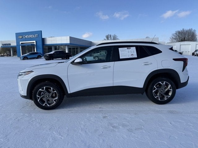 2025 Chevrolet Trax LT