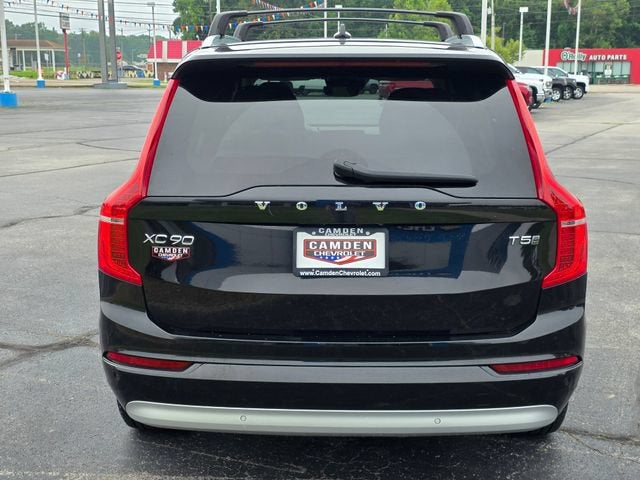 2022 Volvo XC90 Momentum
