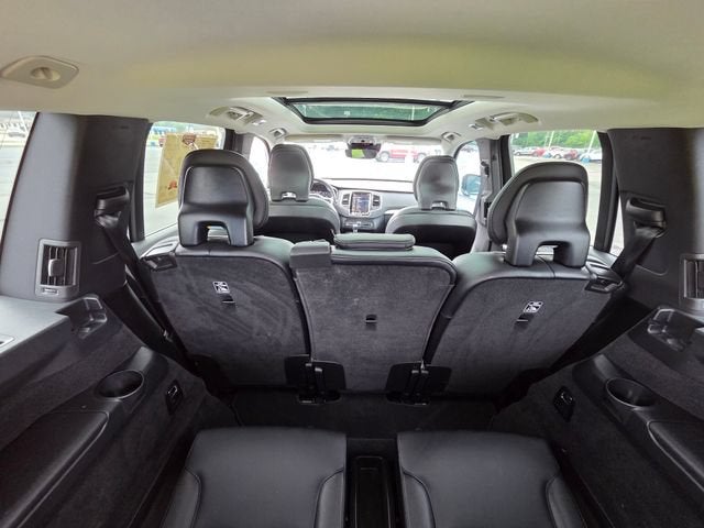 2022 Volvo XC90 Momentum