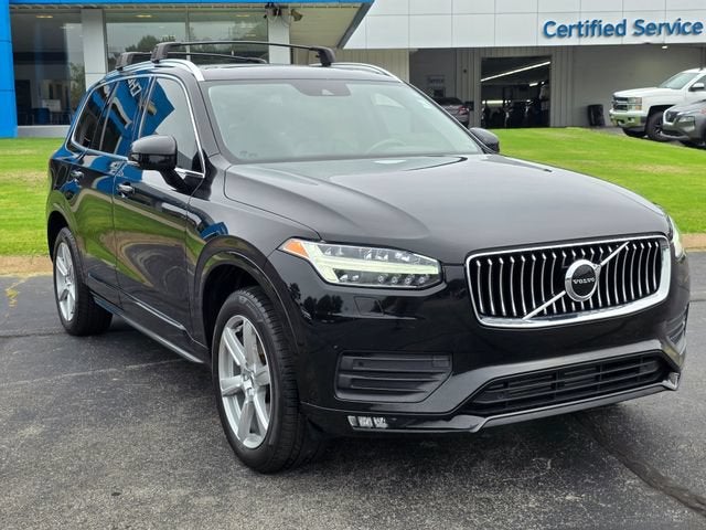 2022 Volvo XC90 Momentum