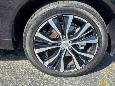 2025 Volvo XC60 Plus