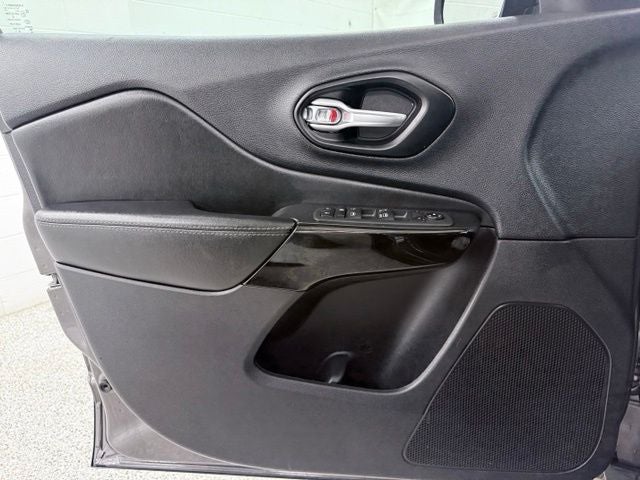 2023 Jeep Cherokee Altitude