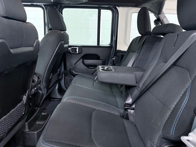 2025 Jeep Wrangler Rubicon 4xe