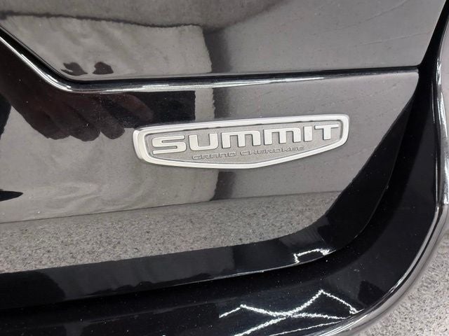 2022 Jeep Grand Cherokee Summit 4xe