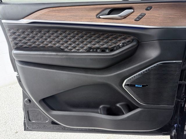 2022 Jeep Grand Cherokee Summit 4xe