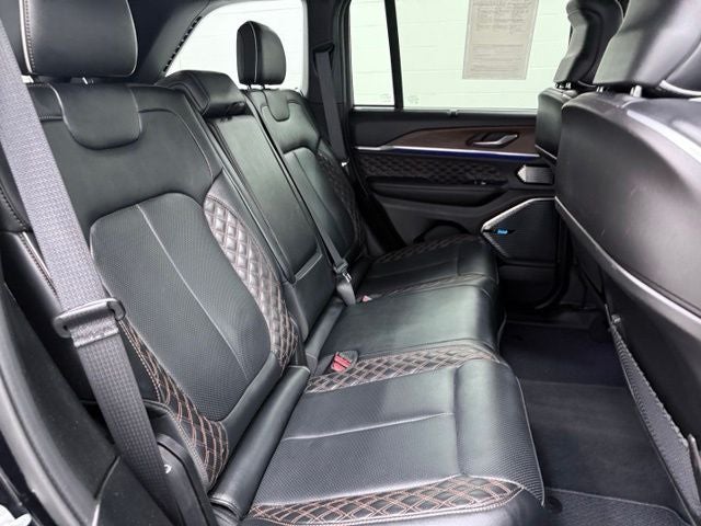 2022 Jeep Grand Cherokee Summit 4xe
