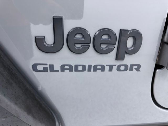 2022 Jeep Gladiator Willys