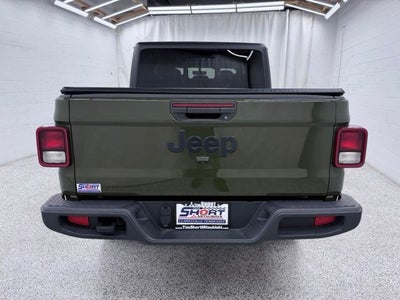 2022 Jeep Gladiator Willys
